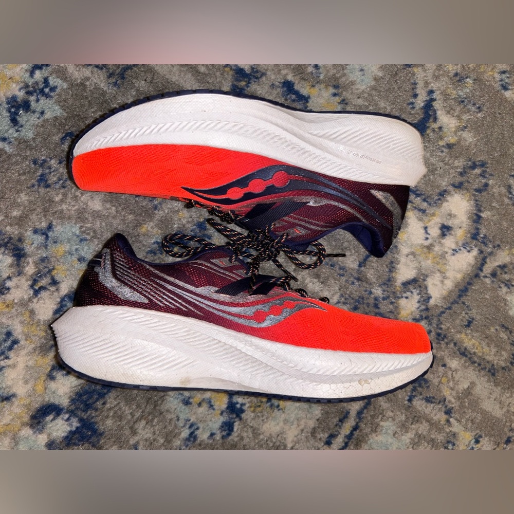 Saucony Triumph 20 Running Sneakers